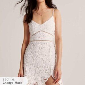 Abercrombie & Fitch White Lace Ruffle Sleeveless V Neck Mini Dress